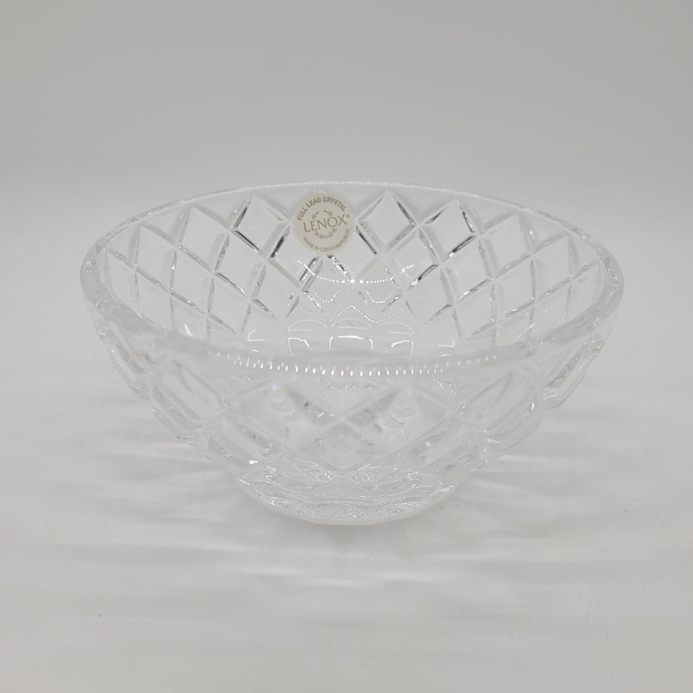 Lenox Full Lead Crystal Diamond Cut 5 Inch Bowl Made in Czech Republic